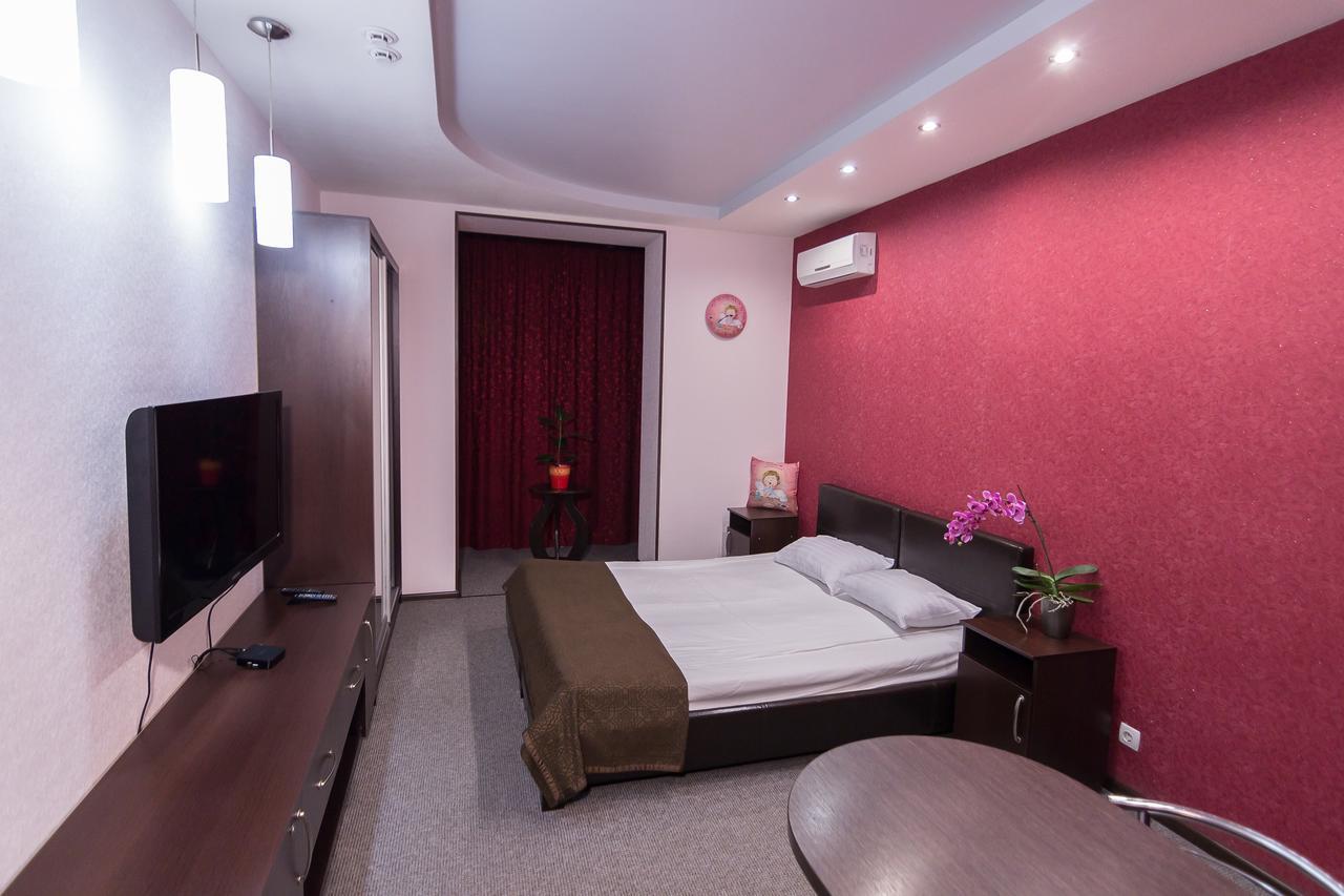 Siesta Hotel Harkov Kültér fotó