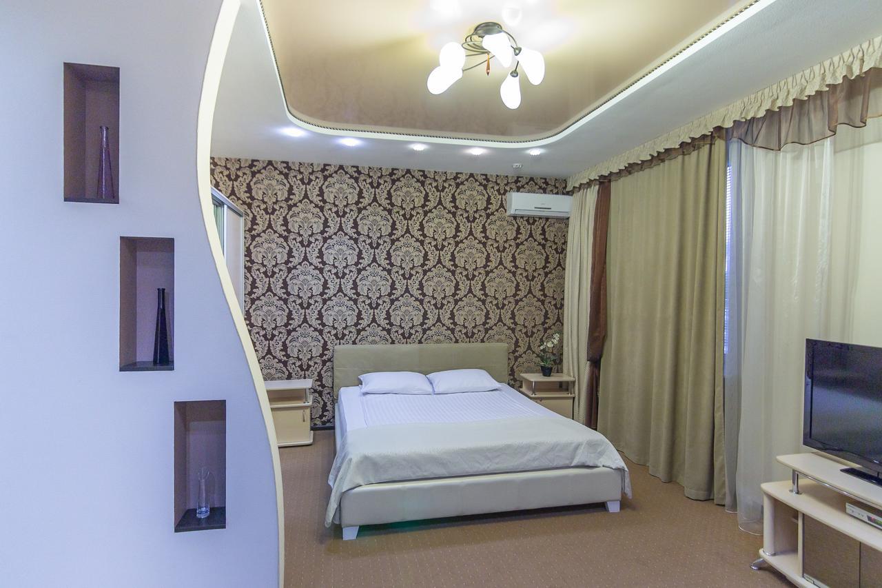 Siesta Hotel Harkov Kültér fotó