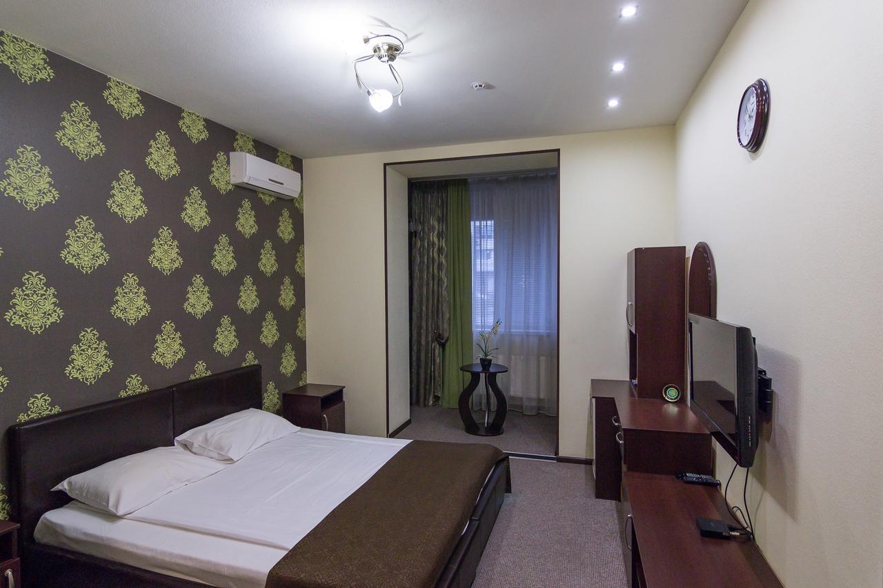 Siesta Hotel Harkov Kültér fotó