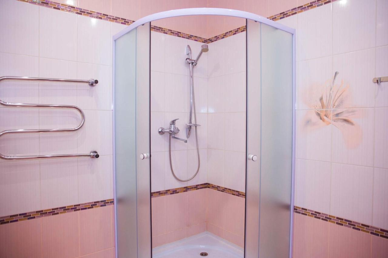 Siesta Hotel Harkov Kültér fotó