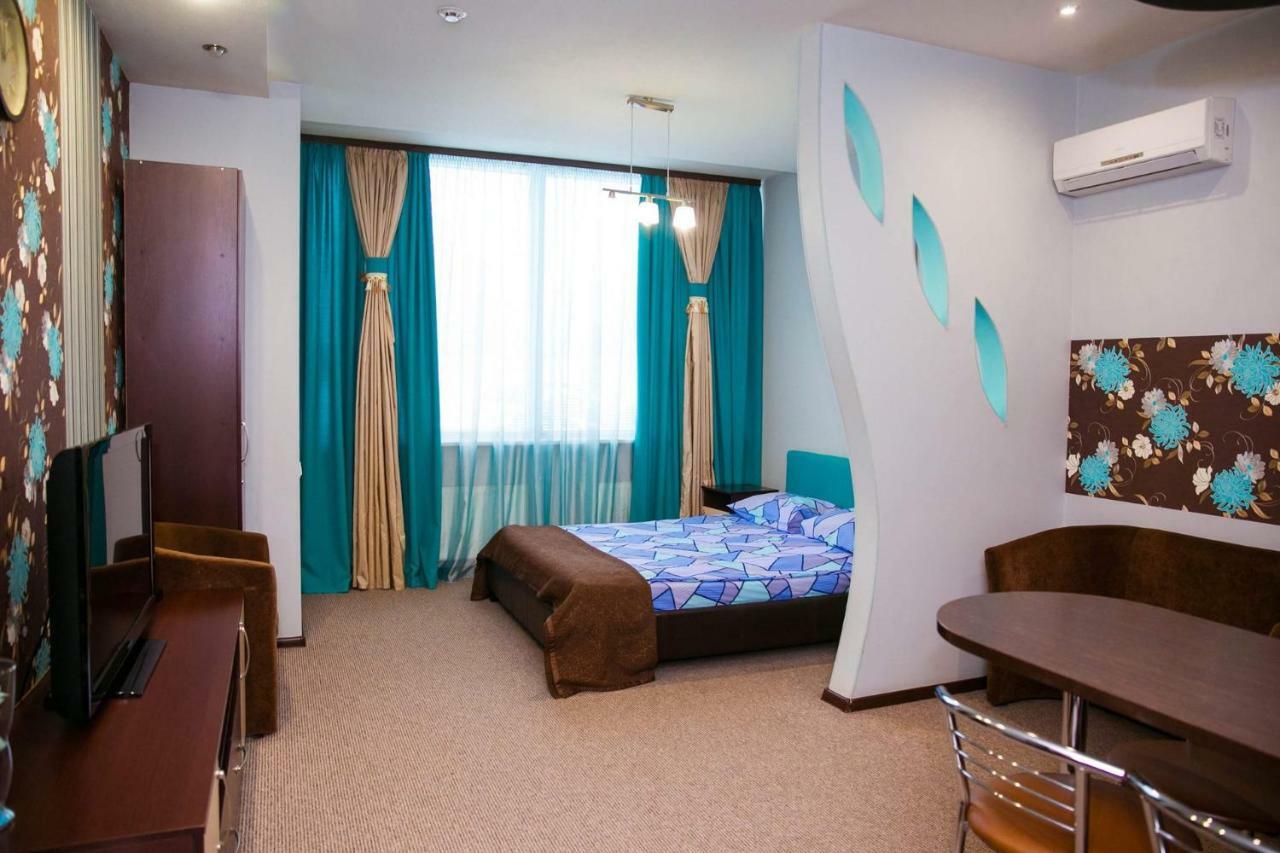 Siesta Hotel Harkov Kültér fotó